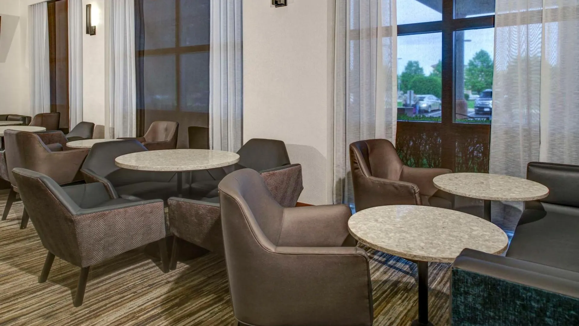 Hotel Hyatt Place Tampa Busch Gardens