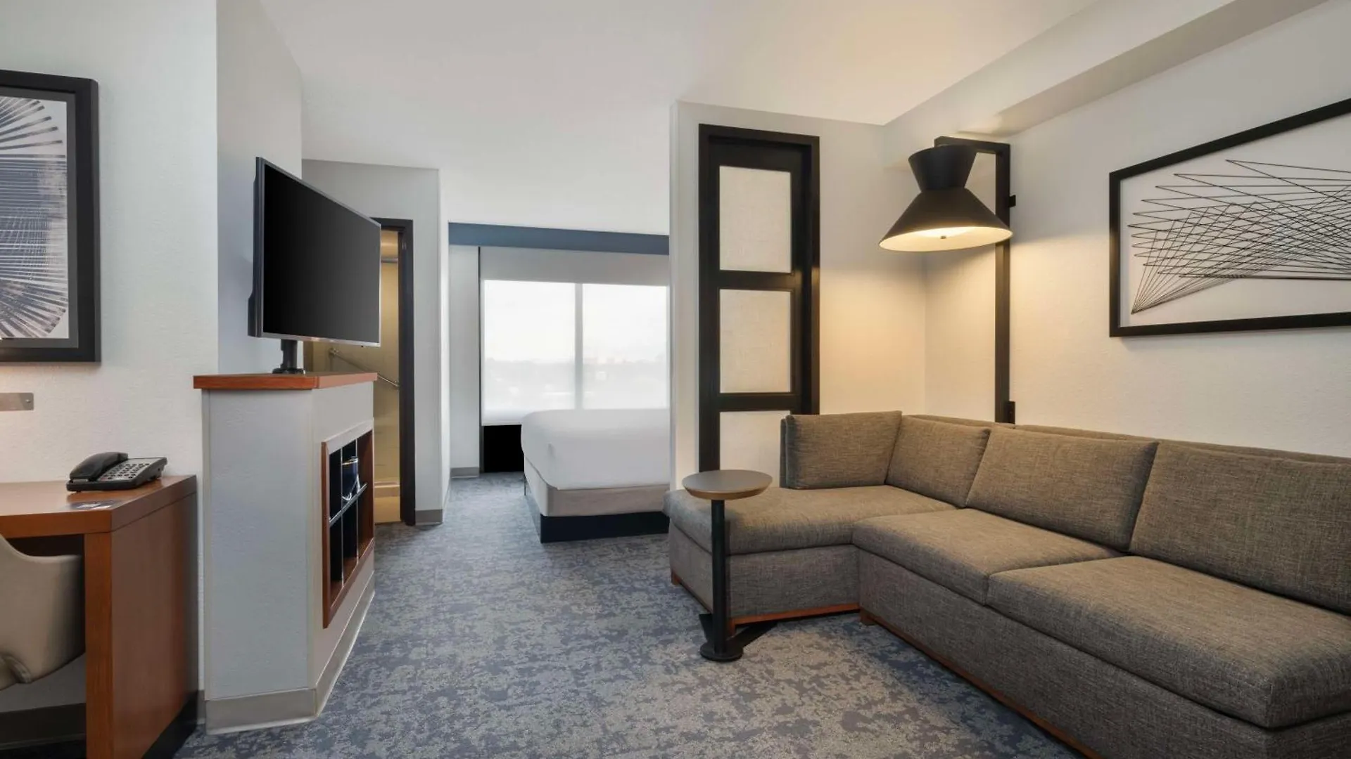 Hotel Hyatt Place Tampa Busch Gardens